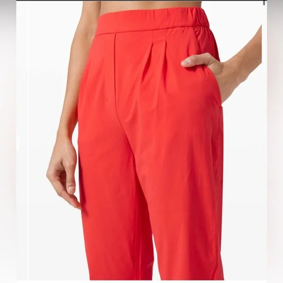 Lululemon Your True Trouser NWT High Rise Crop 4 Carnation Red Lululemon $128